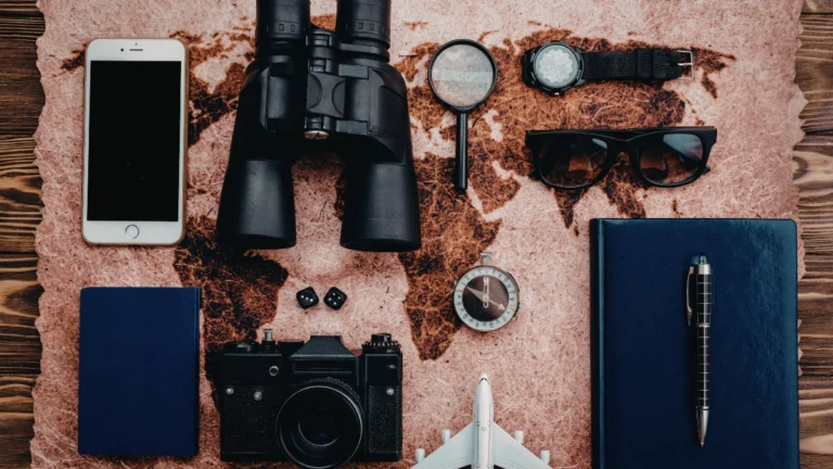 Top 5 Must-Have Gadgets Every Traveler Should Use